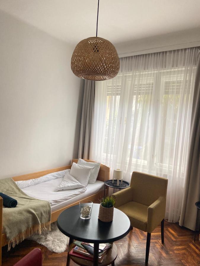 Flora Apartment Νόβι Σαντ Εξωτερικό φωτογραφία