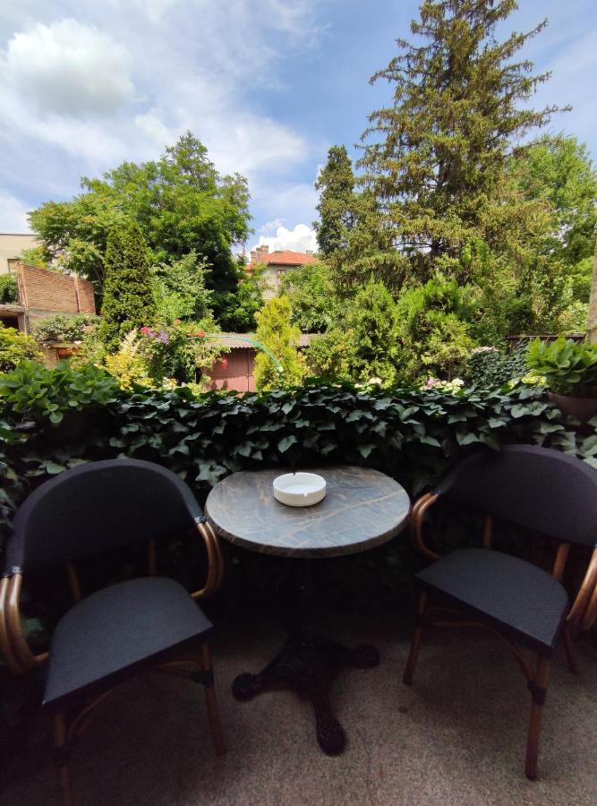 Flora Apartment Νόβι Σαντ Εξωτερικό φωτογραφία